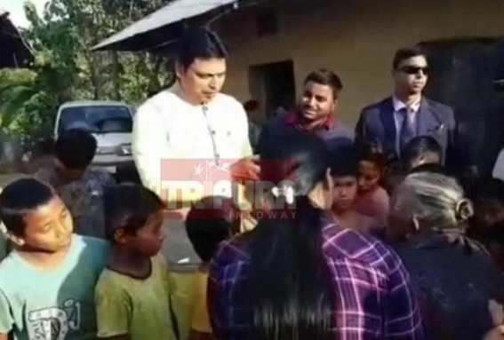JUMLA exposed in ADC :  In Santirbazar, Senior Citizen Tiprasa Voter asked Biplab Deb about Rs 2000 â€˜Bhataâ€™, reminding Vision Document but Tripura CM says not now, after 2 years